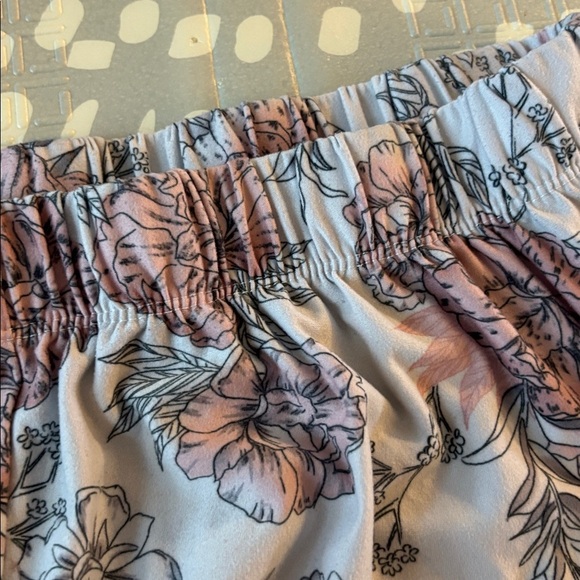 Floral PJ set - Picture 8 of 9